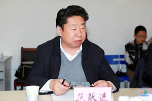 beat365正版唯一官网必一党委书记范跃进教授